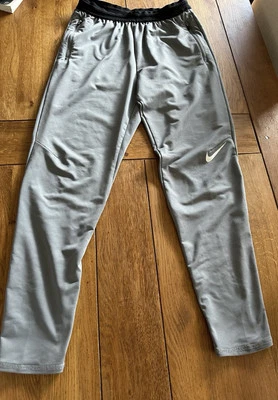 Nike Herren Sporthose Gr. M Freizeithose Fußball Fitness Jogginghose DRI Fit - Bild 1 von 4