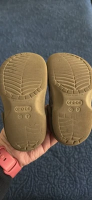 Crocs Classic Toddler Youth Size 7 Baby Shoes Brown Green Slides Camo  - Image 1 of 2