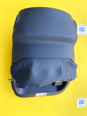 2016-2020 KIA SORENTO STEERING COLUMN TRIM UPPER & LOWER COVER OEM 84850-C6000 - Image 1 of 4