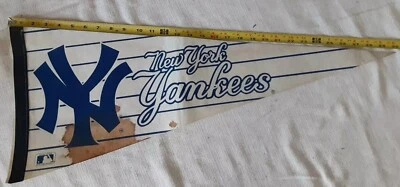Difícil de encontrar 1970 New York Yankees logotipo 30" banderín bandera rayas  Foto 1 de 4