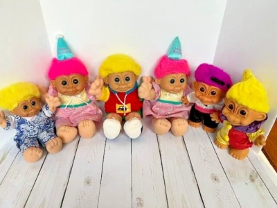 Muñecas Russ Troll Lote De Colección De 6 Muñecas 4 Cuerpos Blandos 2 Goma Circa Años 90 Foto 1 de 4