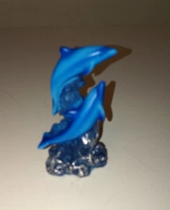 In gutem Zustand und Form Double Resin Delphin in Koralle - Bild 1 von 10