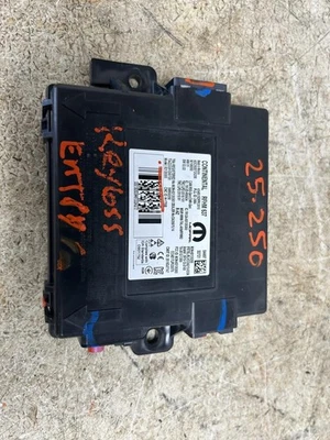 2022 DODGE PROMAST35 Keyless Entry Control Module OEM Part Number 82135300 - Image 1 of 4