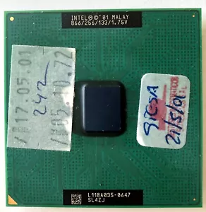 Procesador Intel Pentium III SL4ZJ 866MHz/256KB/133MHz - Imagen 1 de 1