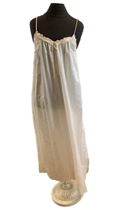 Vg 70s MISS DIOR Cream Nylon Embroidered Lace Satin Nightgown Union Sz S READ - Picture 1 of 16