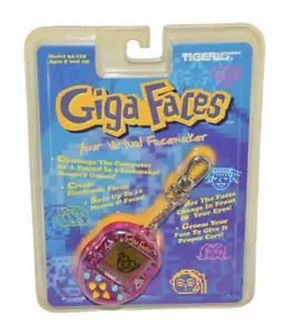 Giga Faces 1997 Virtual Facemaker Model 65-103 Tiger Electronics - NUOVO VINTAGE - Foto 1 di 7