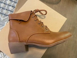 NEW Women's Lace Up Low Heel Ankle Booties Boots Shoes Size 7 - Picture 1 of 2