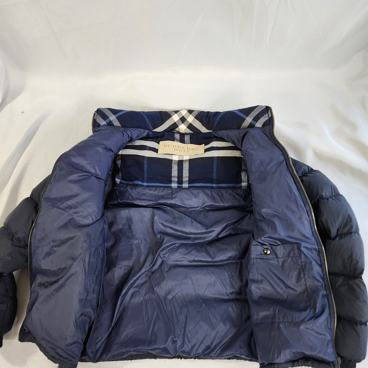 Burberry Puffer Jacket Black Coats, Jackets & Vests for Men Burberry Puffer Jacket Black Coats, Jackets & Vests for Men