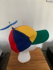 FUN Whirly Bird Cap / Hat.... Brand New,,,,.... FREE shipping - Picture 1 of 3