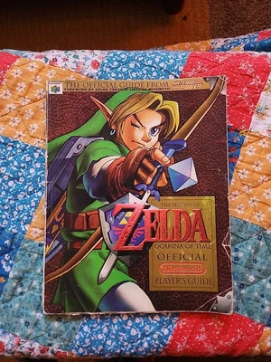 Zelda Ocarina of Time Official Player's Guide Nintendo Power w/Map Complete - Image 1 of 2