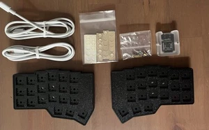 Corne Low profile 2.4Ghz Wireless Ergo Split Keyboard - No Keycaps or Switches - Picture 1 of 6