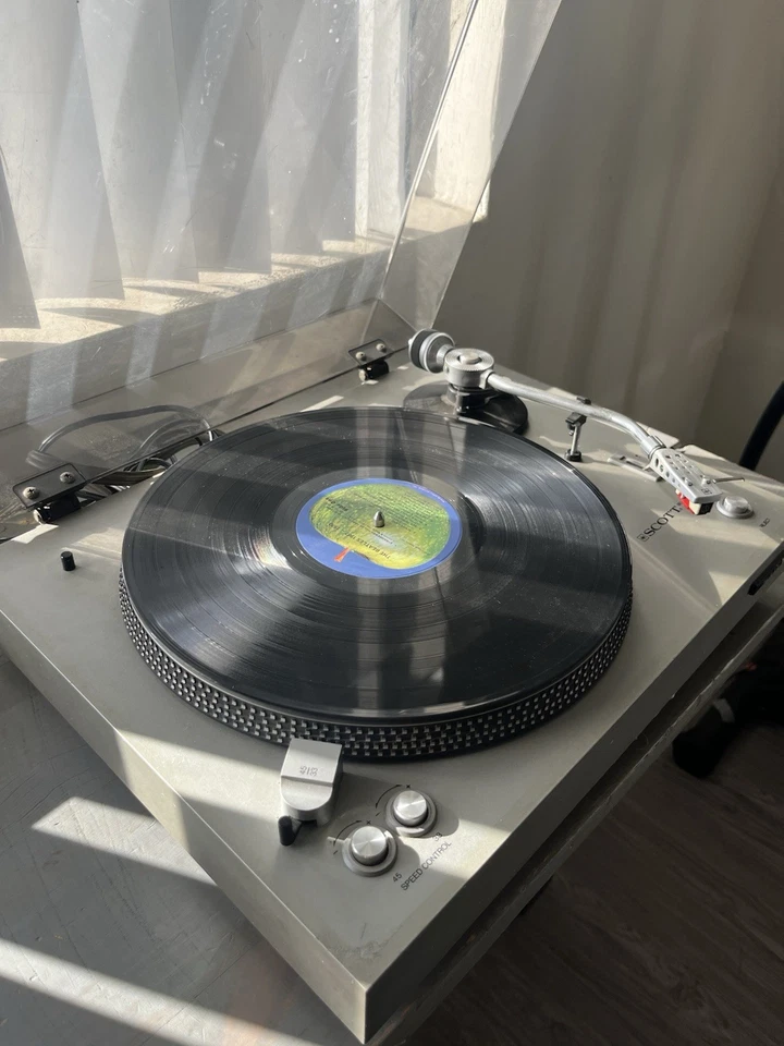 Tocadiscos años 70 | Reproductor de discos vintage | Scott PS-47  Foto 1 de 3