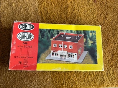 Heljan Con-Cor 609 N Scale Lyric Theater Building Kit NIP - Image 1 of 3