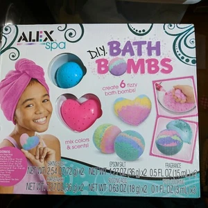  Badebomben Set - Kinder Handwerk Mädchen Badezeit Spa Tag Bad Fizzys Neu im Karton - Bild 1 von 2