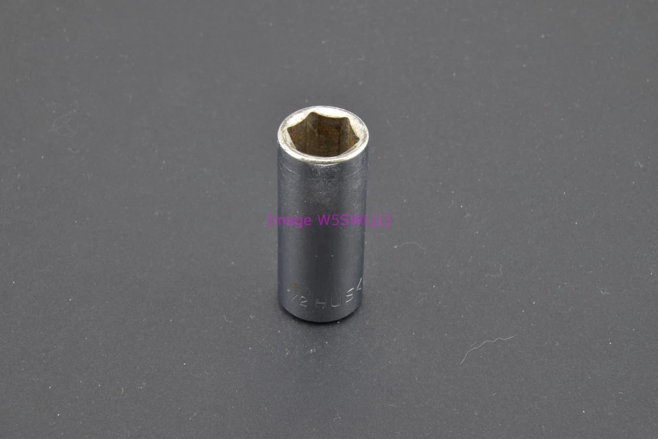 HUSKY 1/2 6PT SAE 3/8 Drive Deep Socket (binT889) - Image 1 of 1