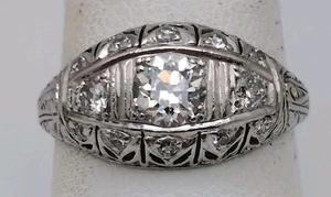 Anillo eduardiano C. 1915 platino .70ct TW diamante filigrana cúpula  - Imagen 1 de 10