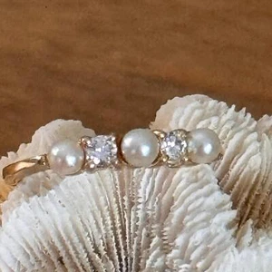 Tiffany & Co 14k Yellow Gold Diamond Pearl Ring Size 5 - Picture 1 of 8