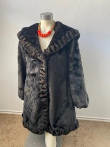Jones New York Women’s Full Length Faux Fur Long Sleeve Pockets hooded Coat Sz M - Picture 1 of 17