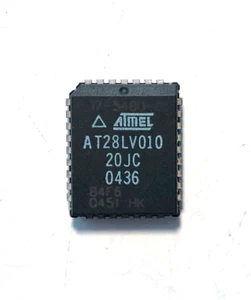 AT28LV010 200nS 128Kbx8 EEprom memory PLCC-32 Atmel genuine part x1 pcs - Foto 1 di 1