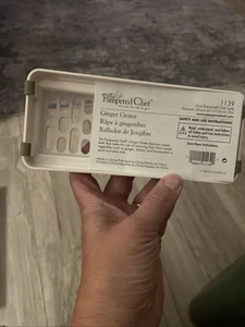 New Pampered Chef Ginger Grater #1139 New In Box Never Used Instructions No Box - Picture 1 of 4