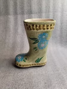 Vaso Rainboot Con Fiori Blu Alto 6 Pollici - Foto 1 di 6