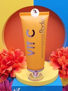 Rodial Vitamina C Papaya Enzyme Scrub Illumina e Rinnova 70 ml/2,36 oz Nuovo Sigillato - Foto 1 di 6
