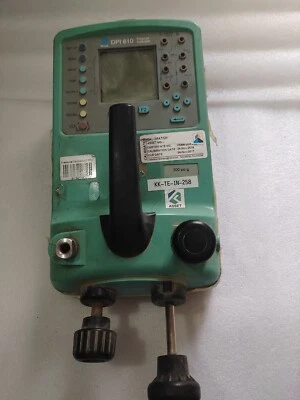 For parts Druck DPI 610  Portable Pressure Calibrator - 300 psi g - Image 1 of 4