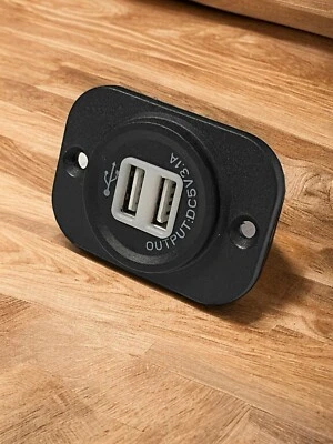 12v/24v, 3.1A, RV/Auto, Dual USB mountable charging outlet, LED Illuminated - Image 1 of 4