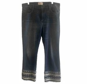 Driftwood Colette Jean Women 33X26 Medium Wash Crop Boho Embroider Cuff Fray Hem - Picture 1 of 7