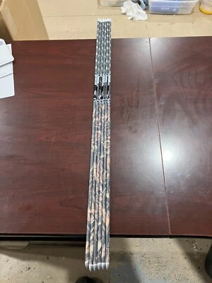 12 New Gold Tip Lightning Camo Arrows, Bare Shafts 1 doz. Points Installed - Image 1 of 4