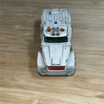 Used Matchbox King Size Lesney Heavy Wreck Truck In White - Diecast Collectable — 第 1/4 张图片