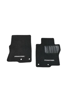 Alfombrillas asiento delantero Nissan Frontier - Imagen 1 de 2