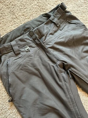 Брюки женские Nike для сноуборда Beaconsfield серые утепленные размер средний 7-9 - Изображение 1 из 4