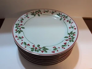 Vintage Gibson Holly Berry Christmas 10.5” Dinner Plates Set of 4 Red Rimmed - Picture 1 of 3