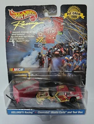 Chevy Monte Carlo 1999 de colección Hot Wheels #5 Pit Crew Terry Labonte Kelloggs nuevo en caja  Foto 1 de 4