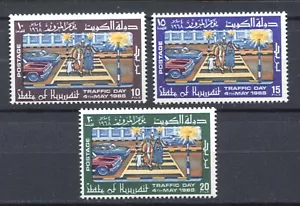 Kuwait 1968 • Sс# 395-397 • Traffic day • cs MLH OG VF (SU-9135) Koweit - Picture 1 of 1