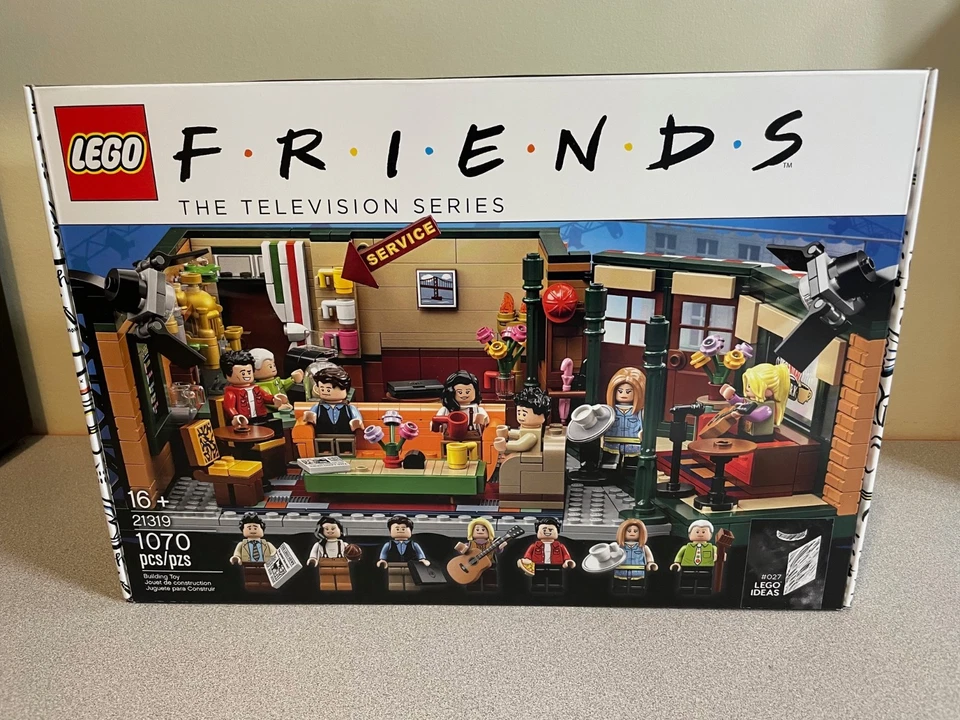 LEGO Ideas Central Perk (21319).  New In Sealed Box - Image 1 of 2