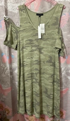 Vestido Camiseta Anthropologie x SANCTUARY Grande Camuflaje Hombro Frío Midi Suave Nuevo con Etiquetas Foto 1 de 4