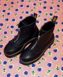 Dr. Martens Reißverschluss vorne JETTA Leder klobige Stiefel NEU US M 8 US W 9 - Bild 1 von 4