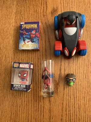 Spiderman toys & misc. items lot - Image 1 of 4