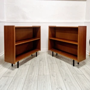 Pair of Mid Century Bookcases - Picture 1 of 12