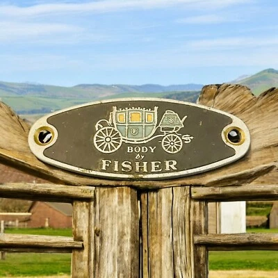 Etiqueta con logotipo de metal Early Body By Fisher Electric Chem Eng Co Columbus Ohio EE. UU. Foto 1 de 4