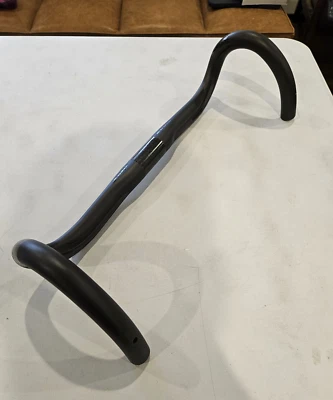 Manillar de carbono Zipp SL-70 Ergo, negro mate Foto 1 de 4