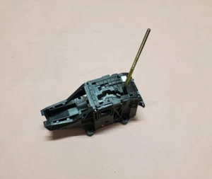 2003-2009 Lexus GX470 Transmission Floor Shift Shifter 33550-60660 OEM Selector - Picture 1 of 8