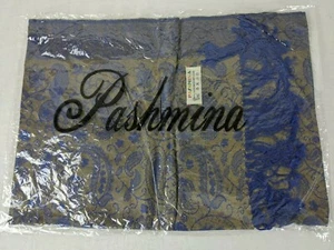 Sciarpa in seta pashmina oro e pervinca nuova con etichetta - Foto 1 di 3