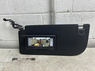 Lincoln Navigator 2018 lado izquierdo conductor parasol de tela negra con espejo retrovisor iluminado Foto 1 de 4