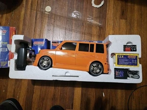 Vtg RTR Radio Control 2004 Toyota Scion XB 1:12 9.6V + Charger RC FULL LED Light - Picture 1 of 9