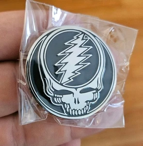 1,5" Grateful Dead Steal Your Face SYF Stealie goldfarbene, rote & blaue Hutnadel - Bild 1 von 3