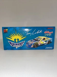 1999 Terry Labonte #5 Kellogg's SPITFIRE 1:18 SCALE Action NASCAR Diecast - Picture 1 of 12