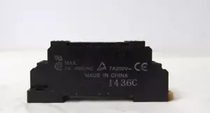 OMRON 7A250V ~ RELAISSOCKEL STECKDOSE - Bild 1 von 4